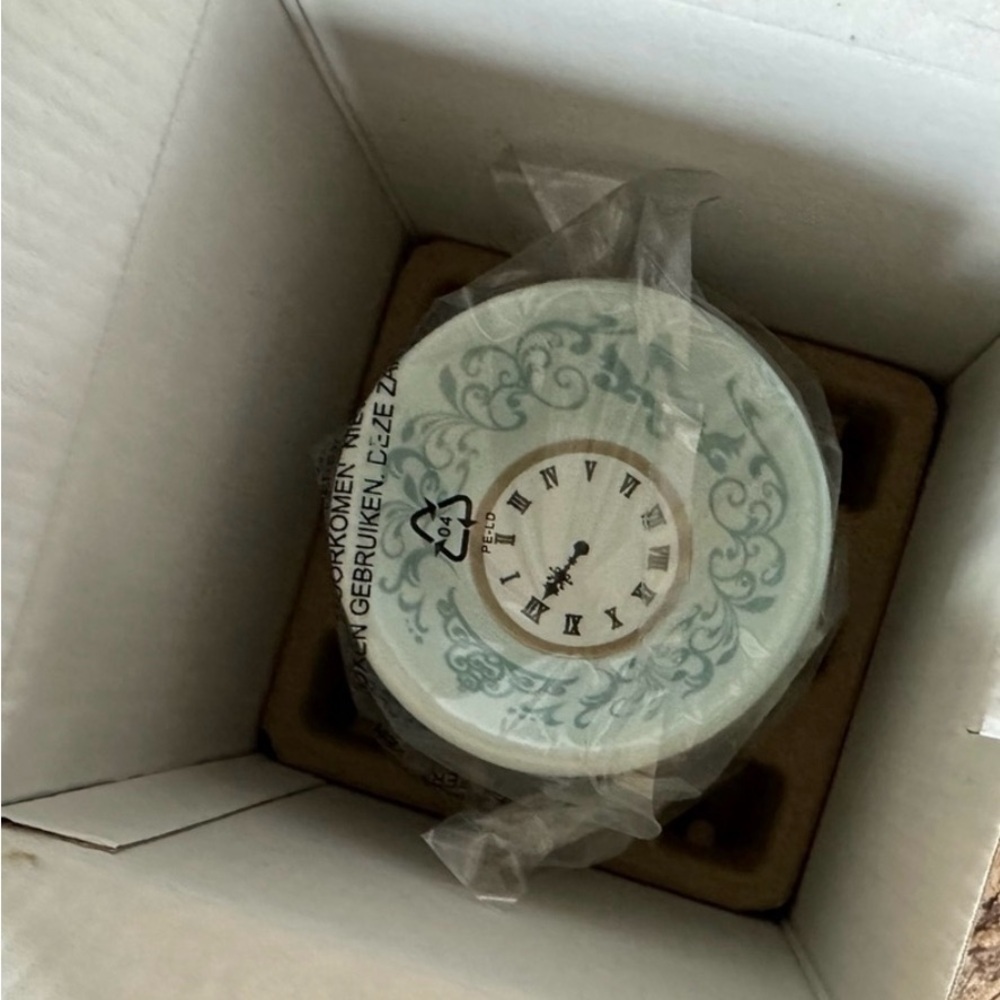 Scentsy Cinderella Scentsy Mini Warmer - NEW IN BOX - Picture 6 of 7